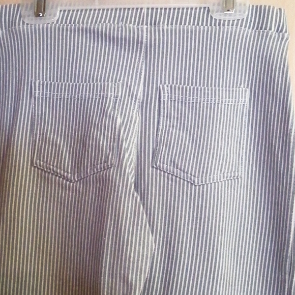 RW&CO Pinstriped jeggings - Picture 3 of 3